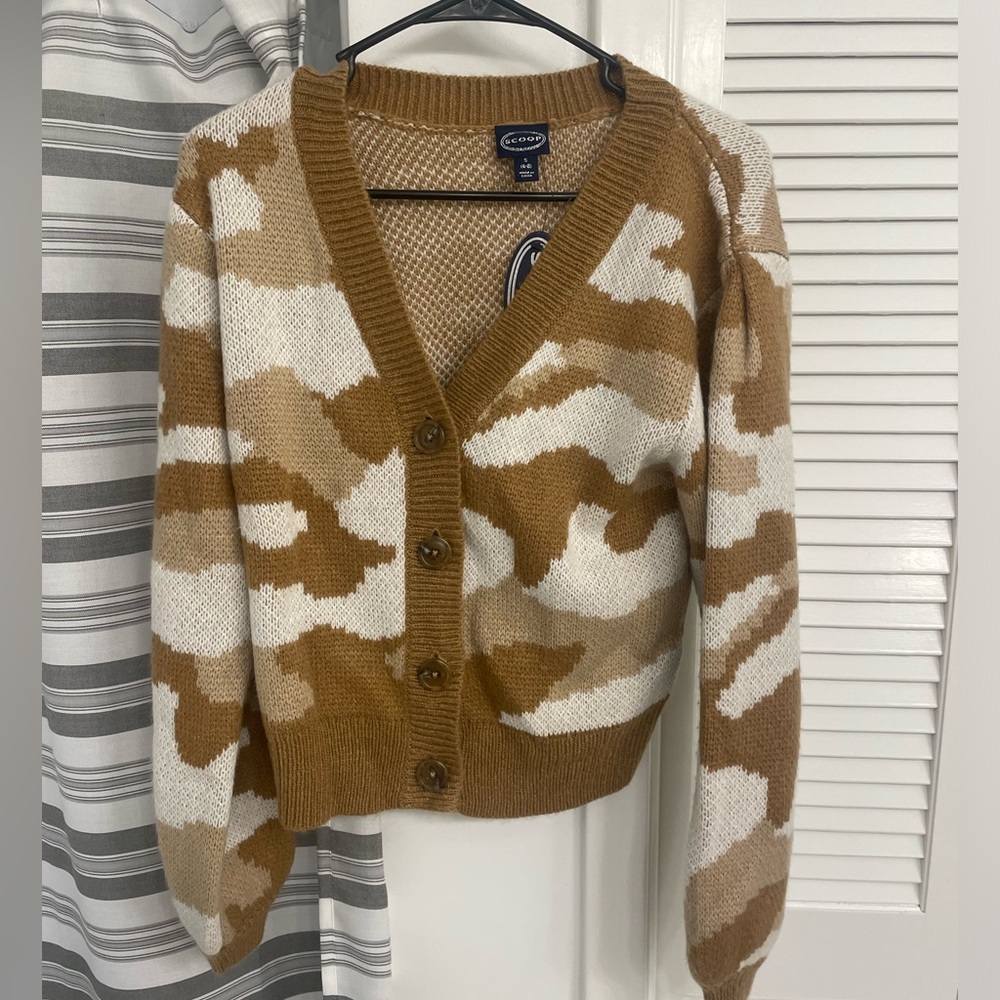 Brown Camo Print Crop Sweater